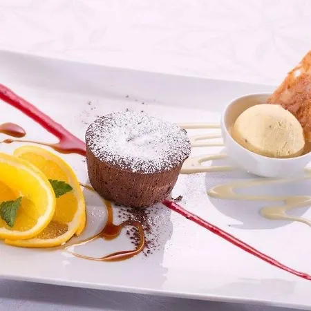 Logis Restaurant Solenca Hotel 3*