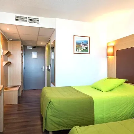 Hotel Logis Restaurant Solenca 3*