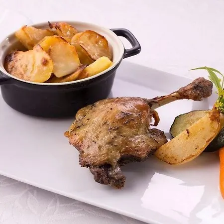 Logis Restaurant Solenca Hotel