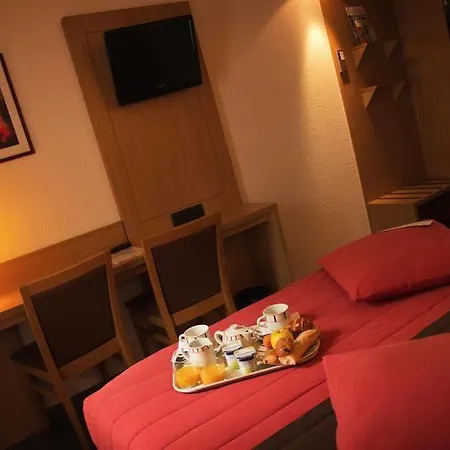 Hotel Logis Restaurant Solenca Nogaro