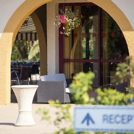 Logis Restaurant Solenca 3* Nogaro