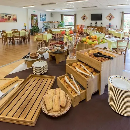Logis Restaurant Solenca Hotel