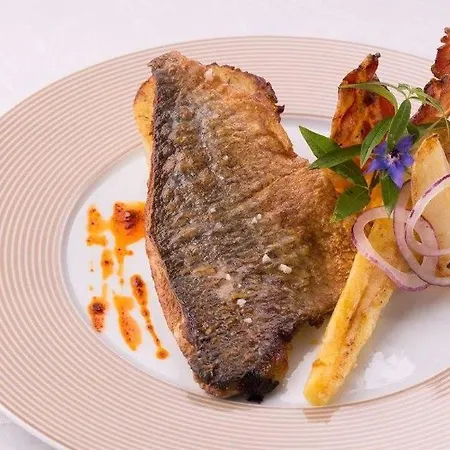 Logis Restaurant Solenca 3*