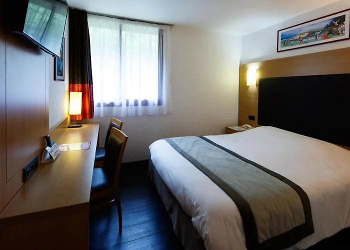 فندق Logis Restaurant Solenca نوغارو