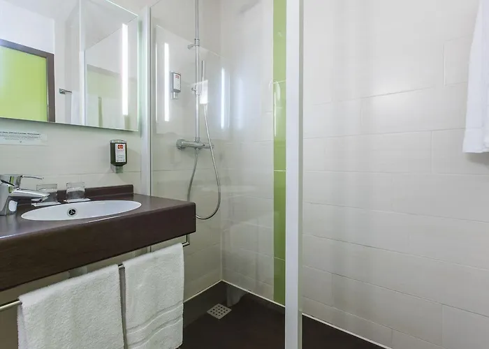 Logis Restaurant Solenca فندق