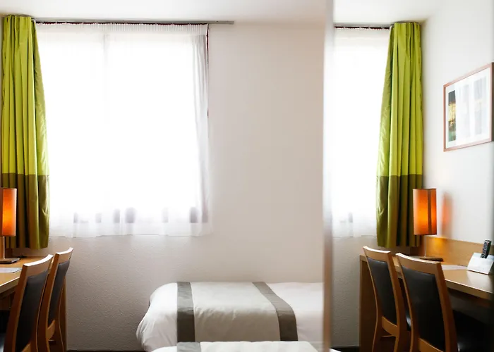 Logis Restaurant Solenca فندق نوغارو