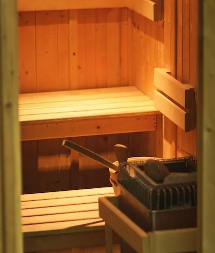 Logis Restaurant Solenca نوغارو