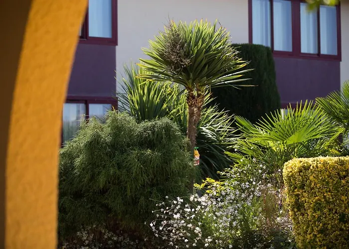 فندق Logis Restaurant Solenca نوغارو