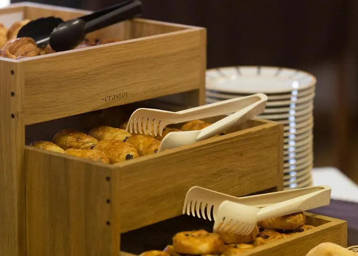 Logis Restaurant Solenca فندق نوغارو