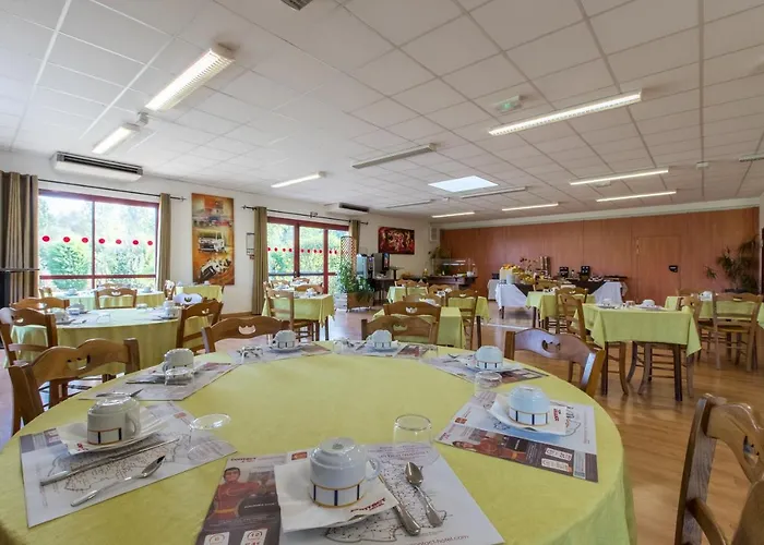 فندق Logis Restaurant Solenca نوغارو